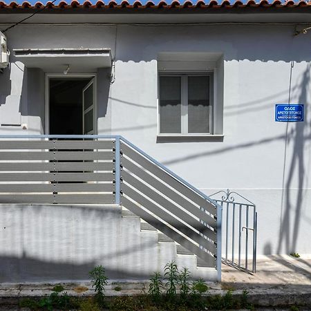 Zen Hut Apartment Kalamata Exterior photo